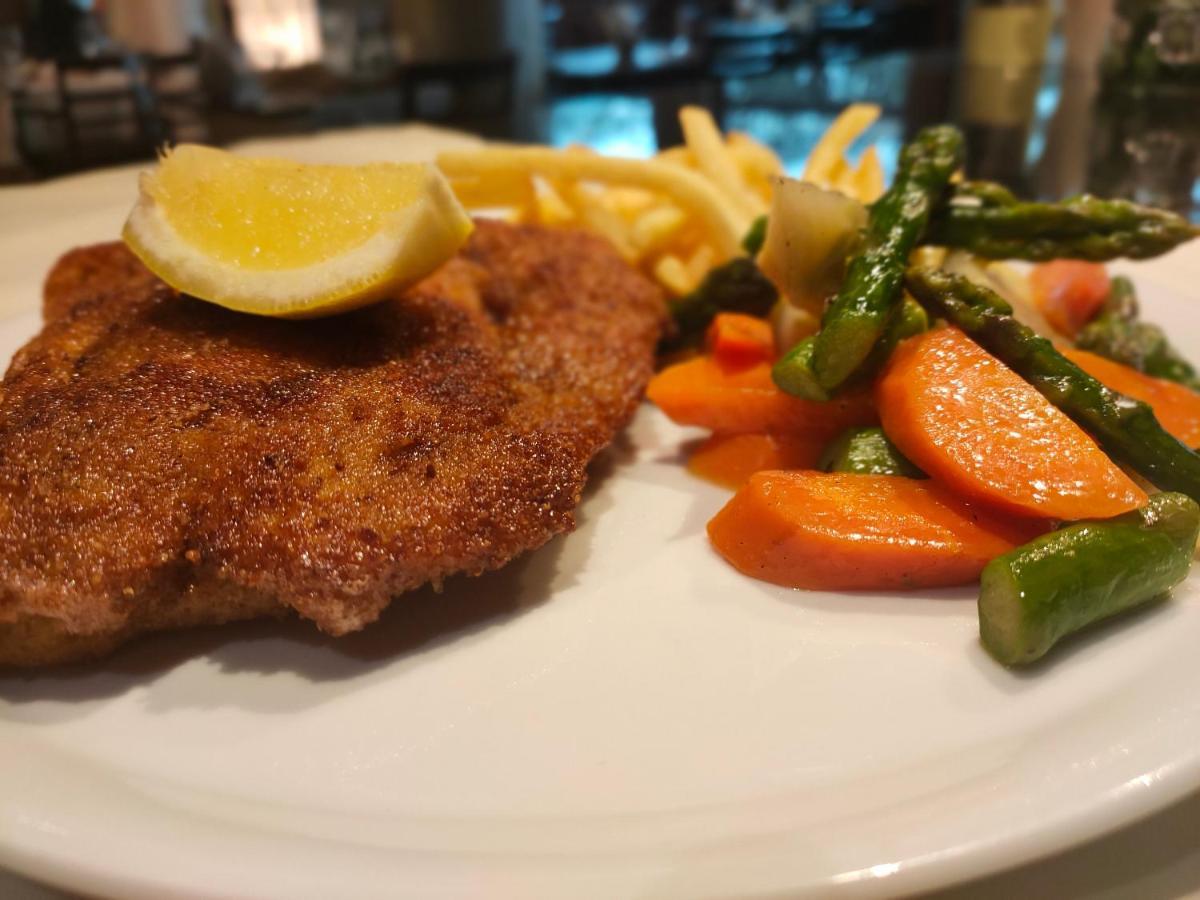 Gasthaus Zur Waldegg Horw Dış mekan fotoğraf