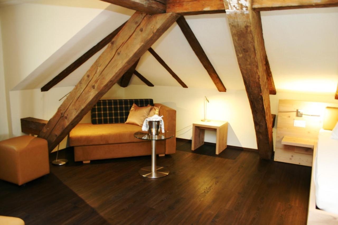 Gasthaus Zur Waldegg Horw Dış mekan fotoğraf